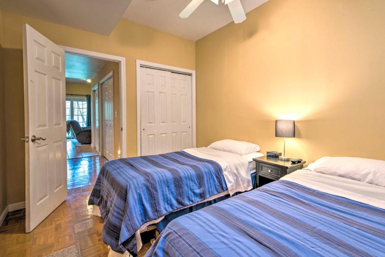 Holiday home Harmony Townhome With Deck And Gas Grill! *